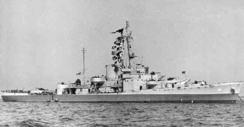 USCGC_Campbell_(WPG-32)_in_1944.jpg
