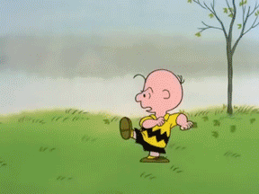 955858010_CharlieBrownvsfootball.gif.108aff4915f62ba2b32cd6fd68222cce.gif